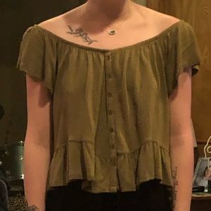 O’Neill cute flowy mossy green crop off shoulder top